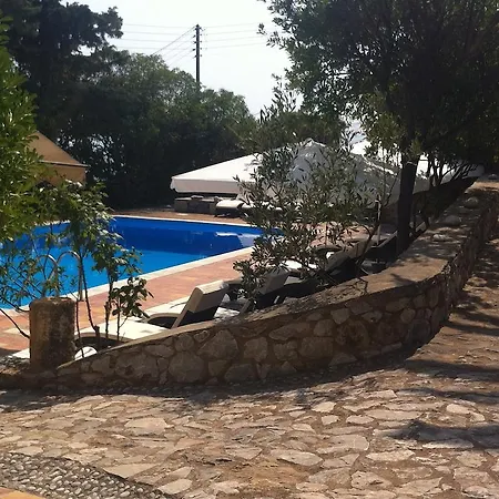 Pyrgos Alevra * Νεόν Οίτιλον